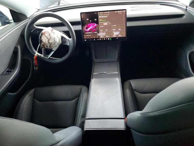 2026 TESLA MODEL 3 8