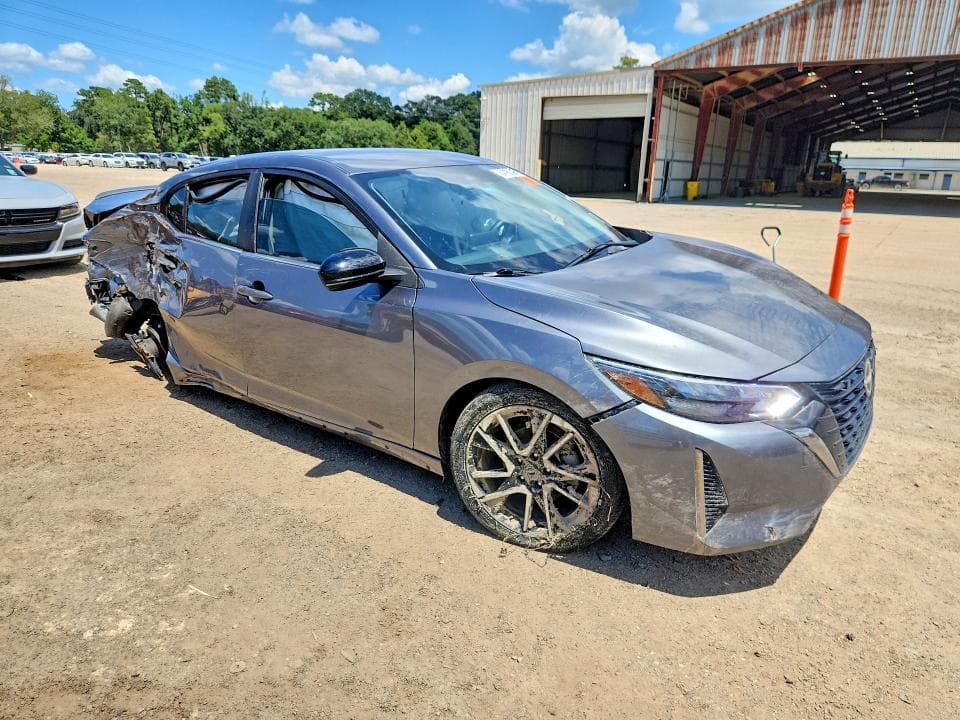 2024 NISSAN SENTRA SR 4