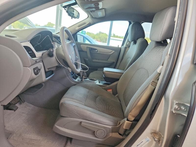 2017 CHEVROLET TRAVERSE LS 7