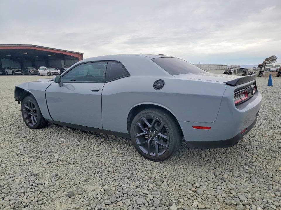 2021 DODGE CHALLENGER SXT 2
