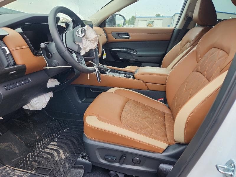 2026 NISSAN PATHFINDER PLATINUM 7