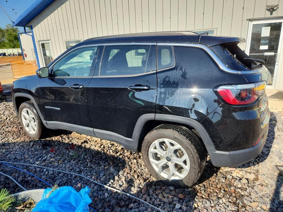 2025 JEEP COMPASS LATITUDE 2