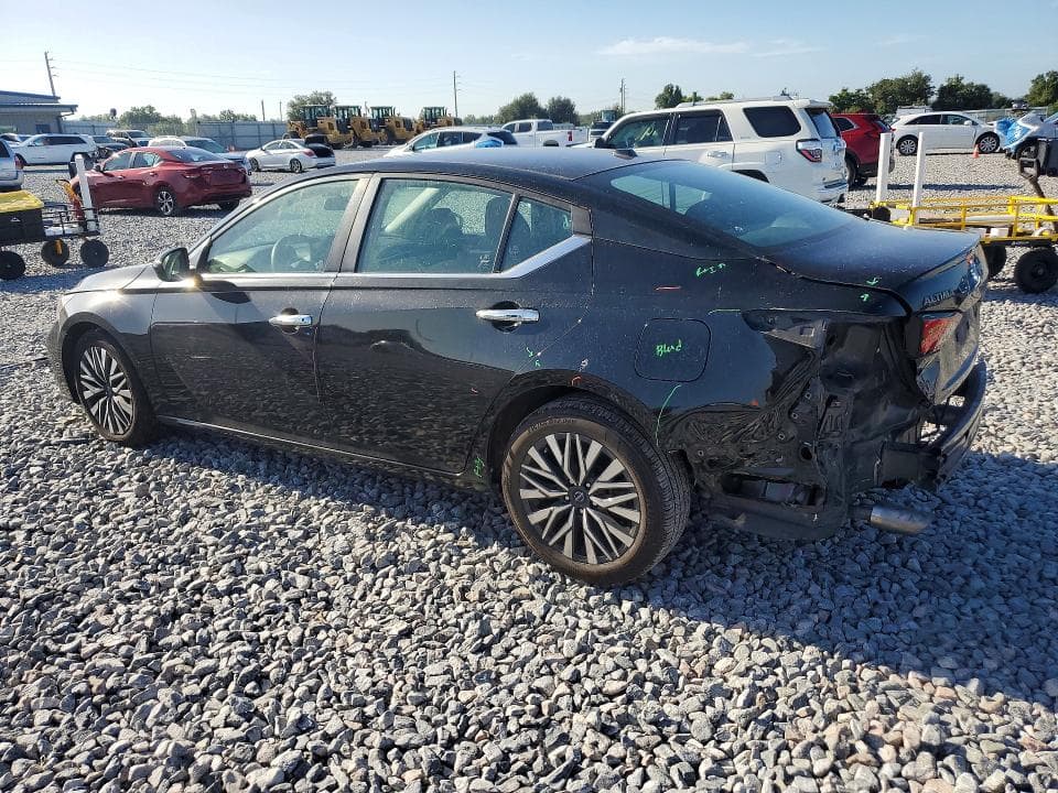 2023 NISSAN ALTIMA SV 2