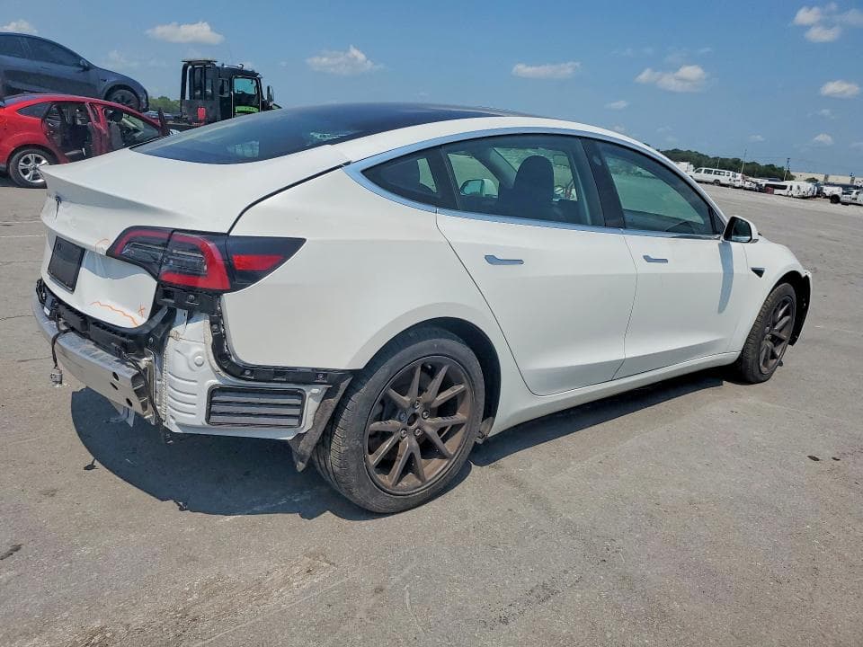 2019 TESLA MODEL 3 3