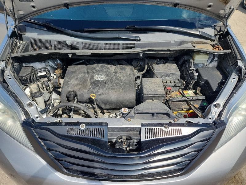 2017 TOYOTA SIENNA L 7-PASSENGER 12