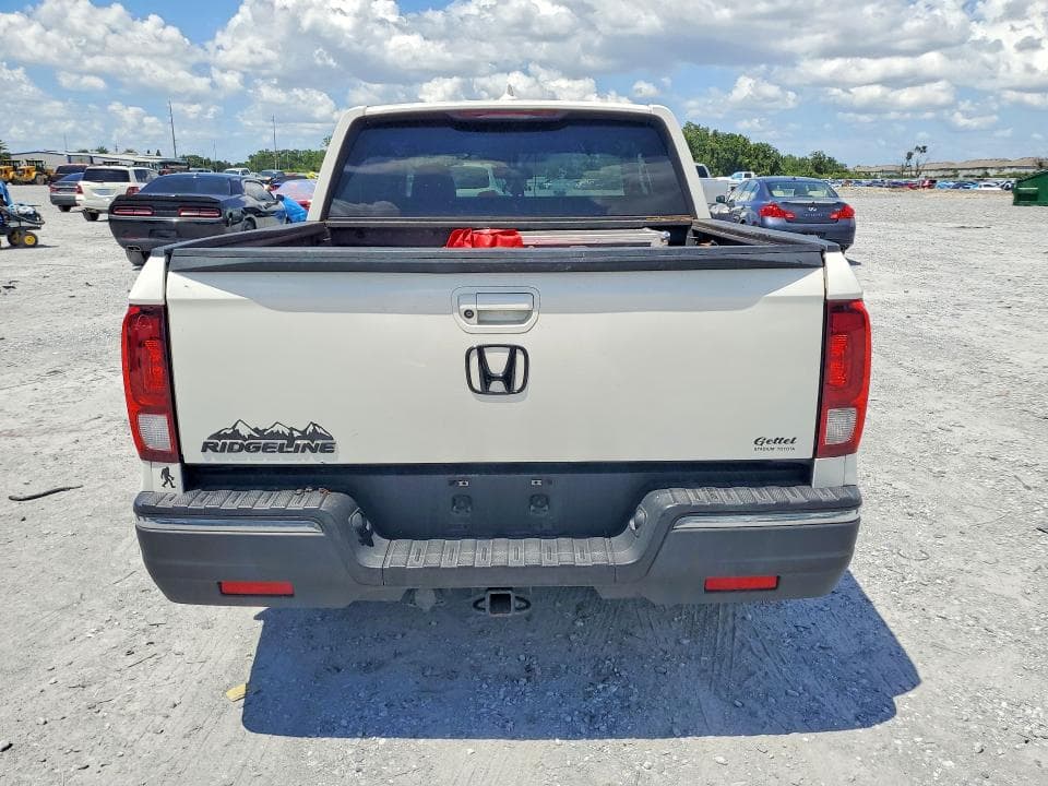2017 HONDA RIDGELINE RTL 6