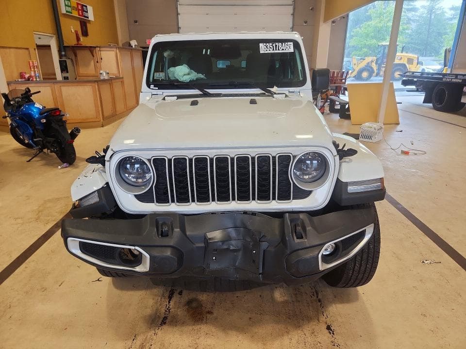 2026 JEEP WRANGLER SAHARA 5