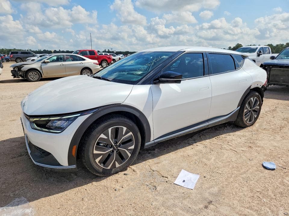 2024 KIA EV6 LIGHT LONG RANGE - 1