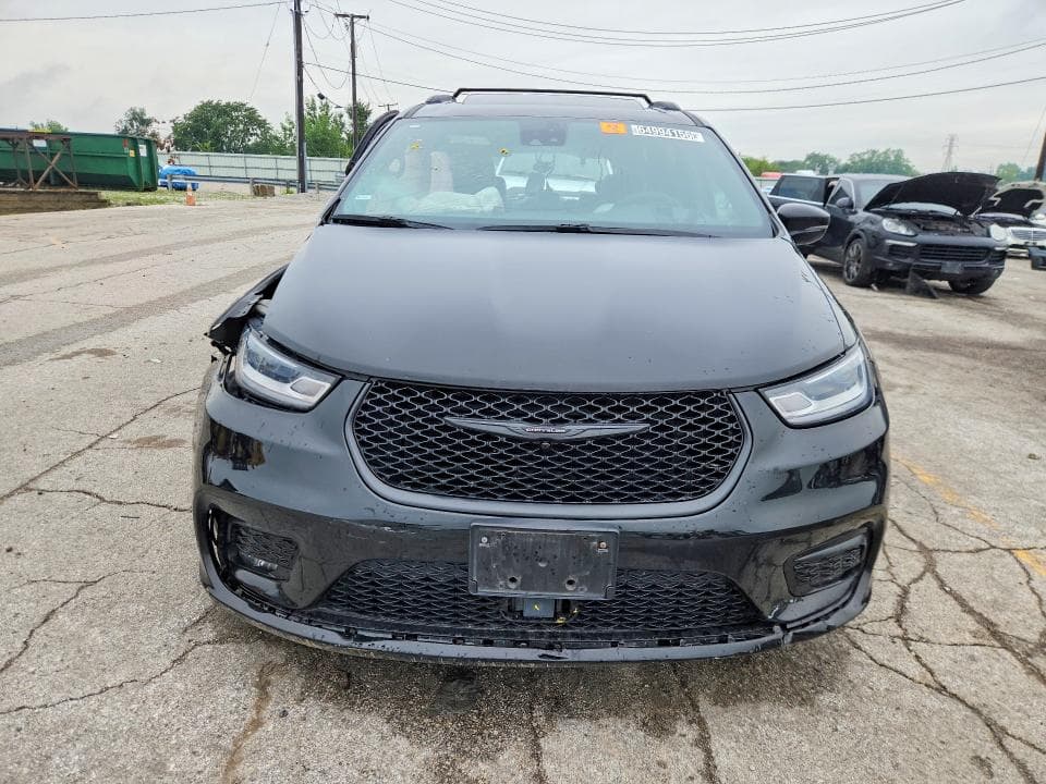 2025 CHRYSLER PACIFICA LIMITED 5