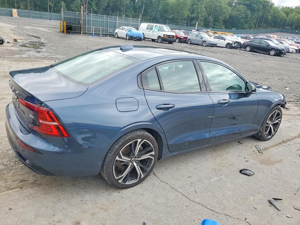 2025 VOLVO S60 CORE 3