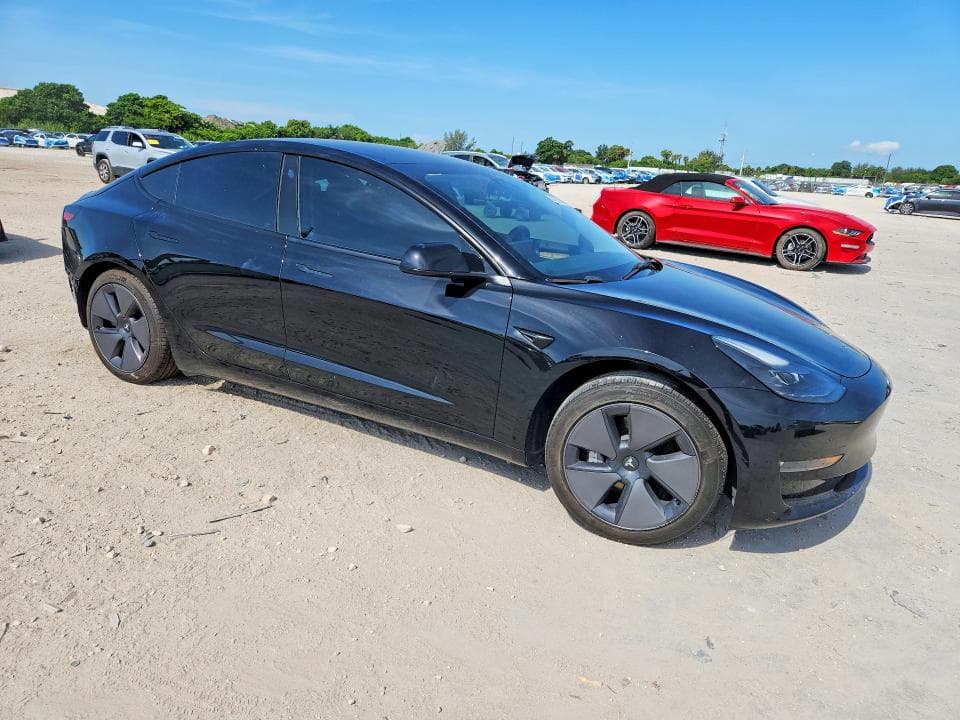 2023 TESLA MODEL 3 4