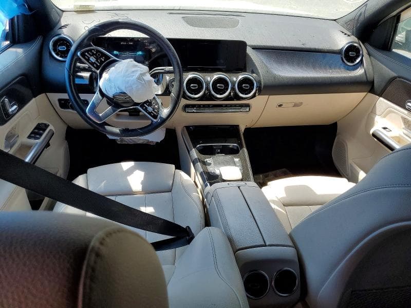 2021 MERCEDES-BENZ GLA 250 8