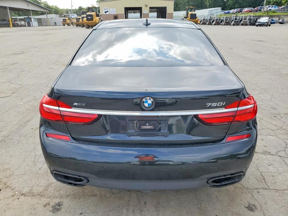 2017 BMW 750 XI 6