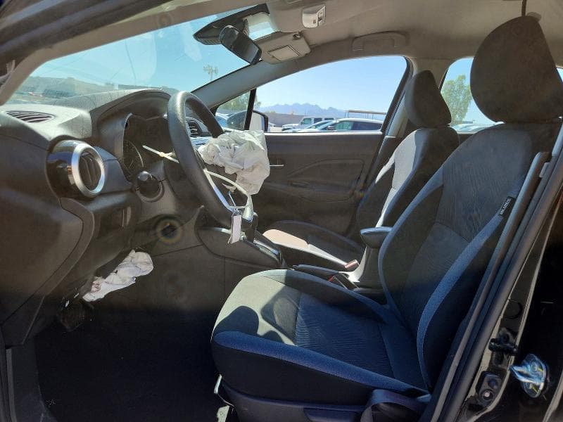 2025 NISSAN VERSA SV 7
