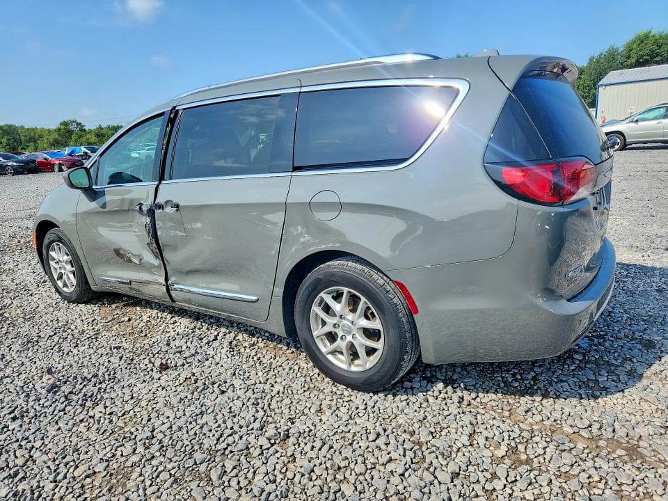 2020 CHRYSLER PACIFICA TOURING L 2