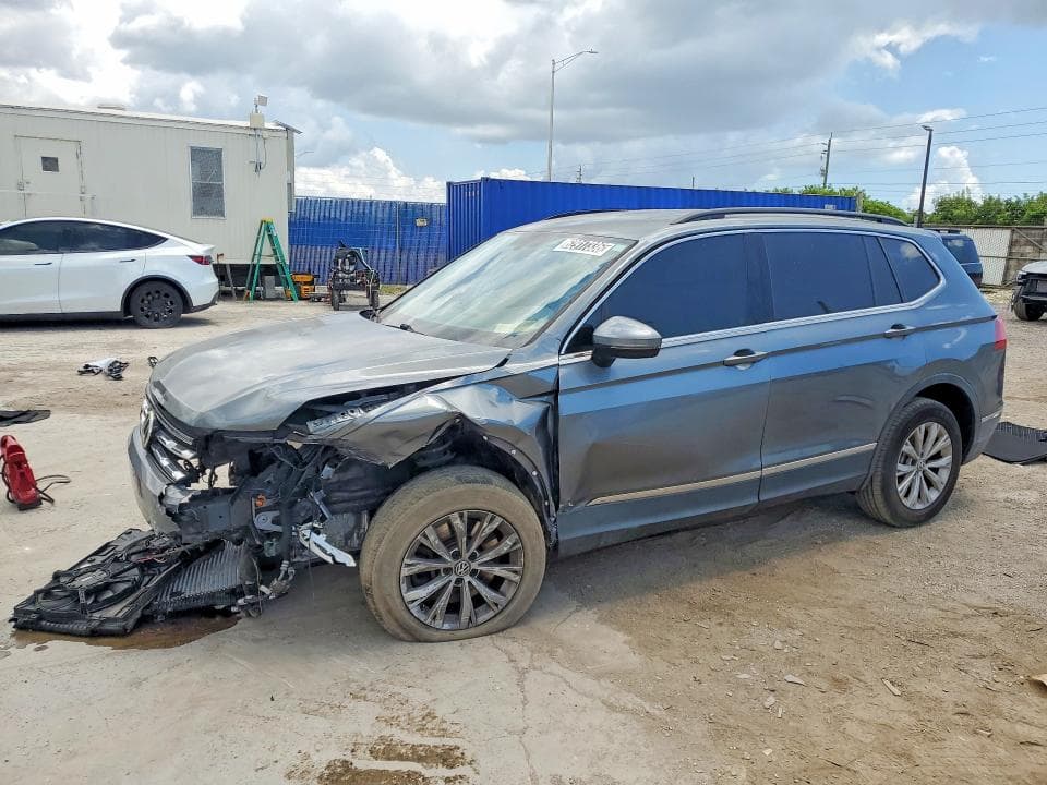 2018 VOLKSWAGEN TIGUAN SE - 1