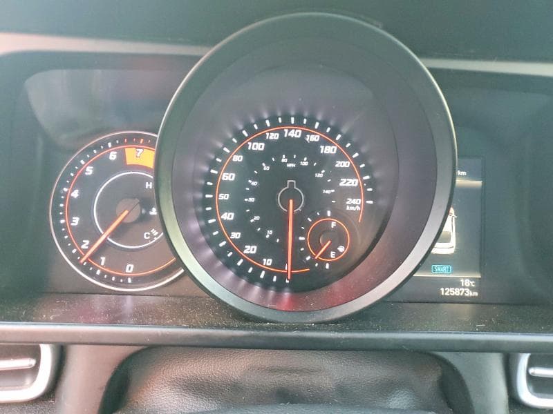 2022 HYUNDAI ELANTRA SEL 9