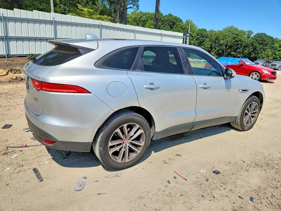 2018 JAGUAR F-PACE PREMIUM 3