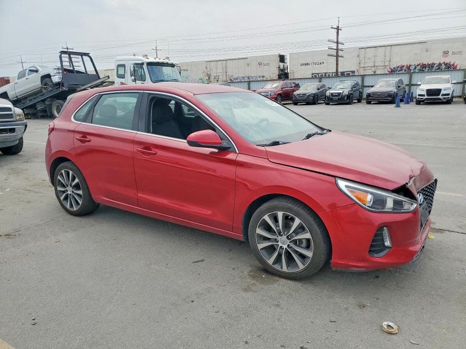 2018 HYUNDAI ELANTRA GT BASE 4