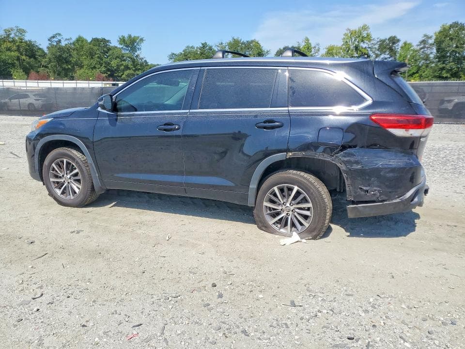 2017 TOYOTA HIGHLANDER XLE 2