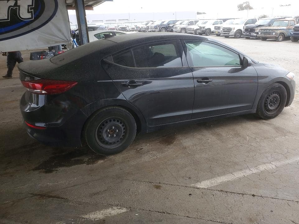 2017 HYUNDAI ELANTRA SE 3