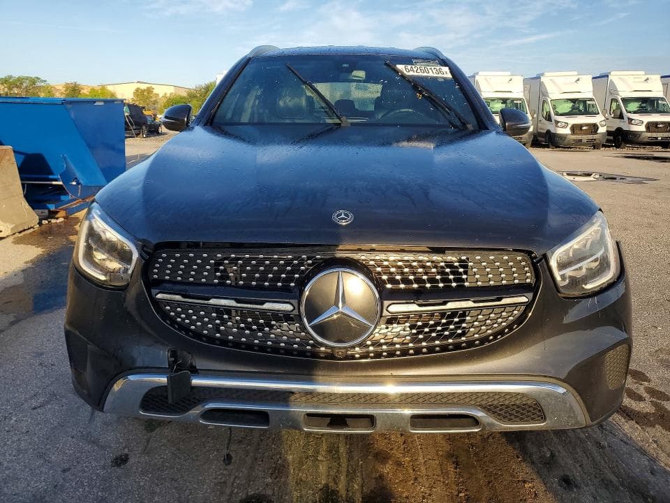 2020 MERCEDES-BENZ GLC 300 5