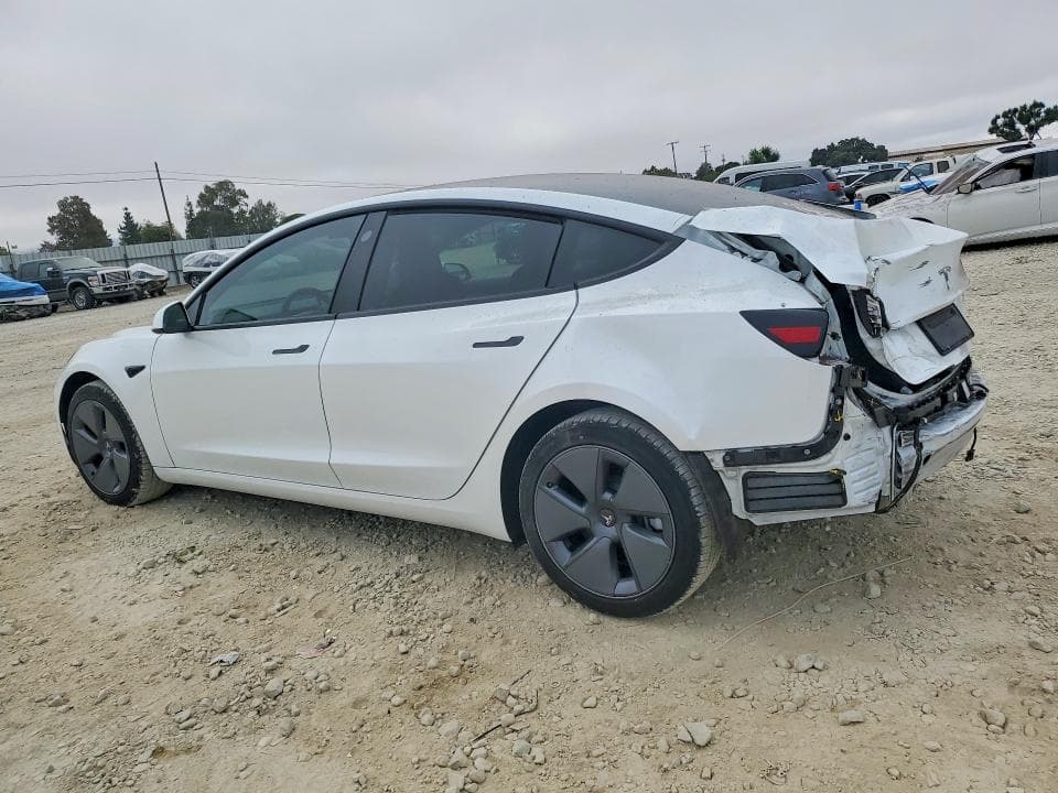 2022 TESLA MODEL 3 2