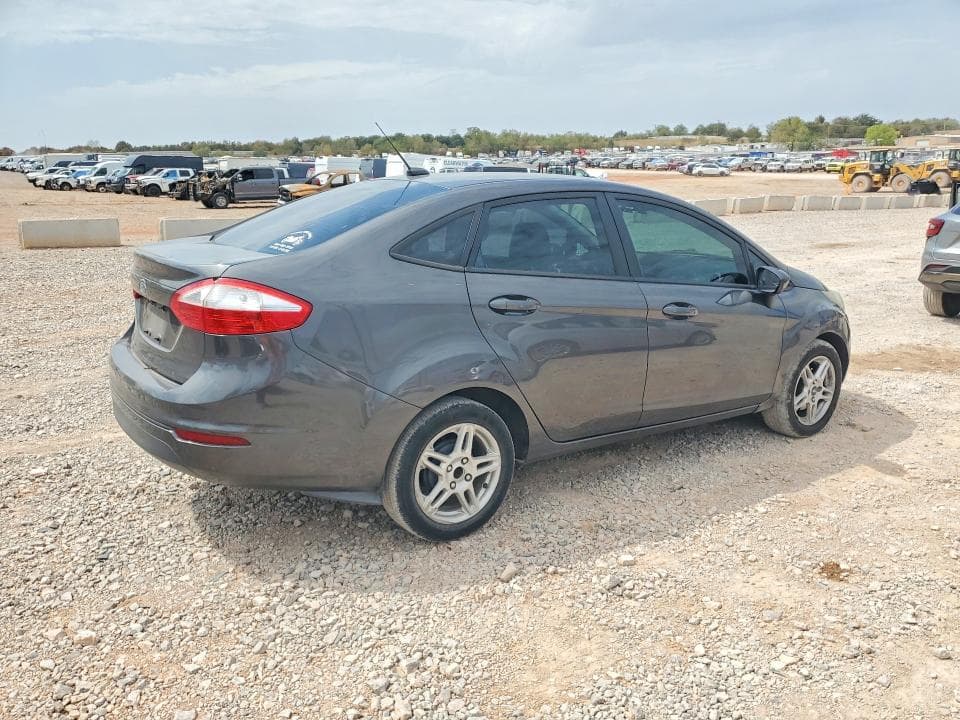 2018 FORD FIESTA SE 3