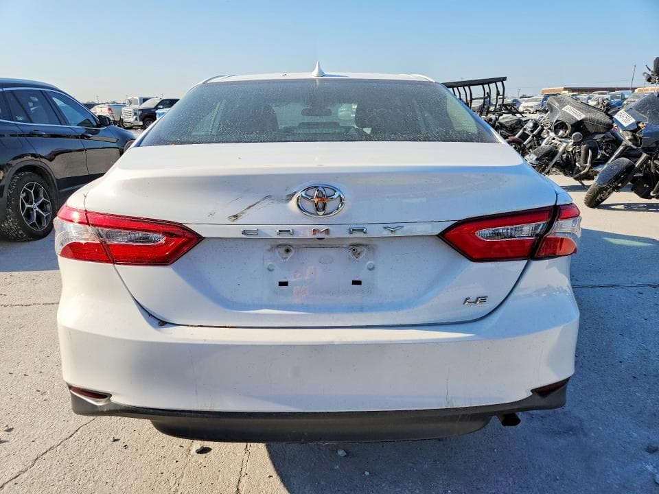 2020 TOYOTA CAMRY LE 6