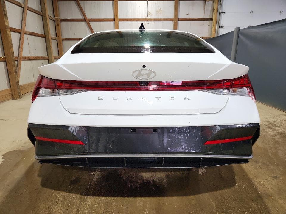 2025 HYUNDAI ELANTRA SEL 6