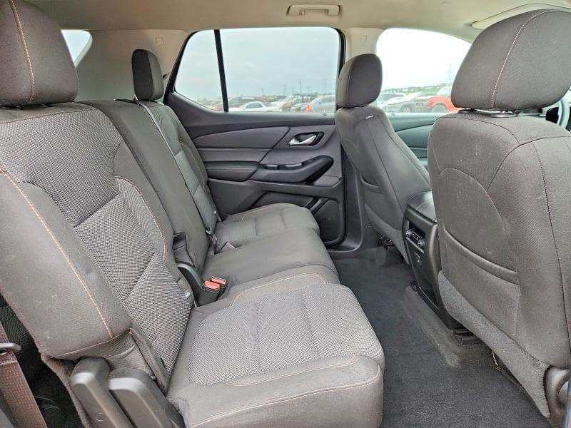 2018 CHEVROLET TRAVERSE LS 10