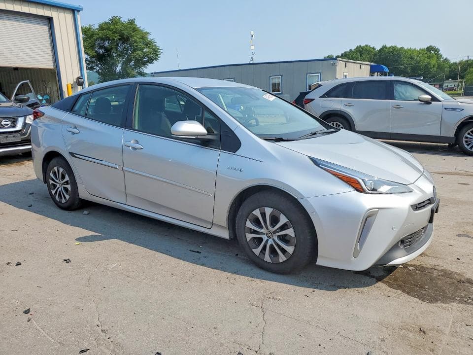2022 TOYOTA PRIUS LE AWD-E 4