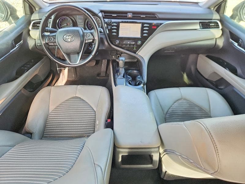 2018 TOYOTA CAMRY SE 8