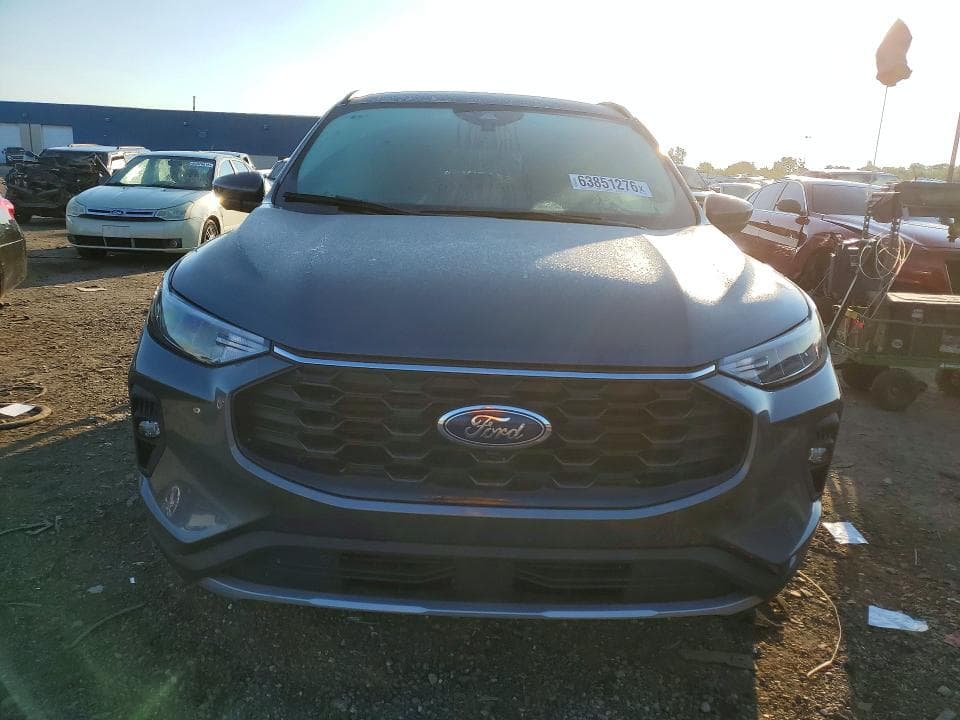 2025 FORD ESCAPE ST LINE SELECT 5