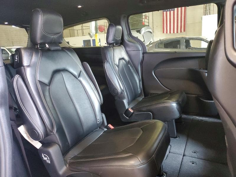 2025 CHRYSLER PACIFICA SELECT 11