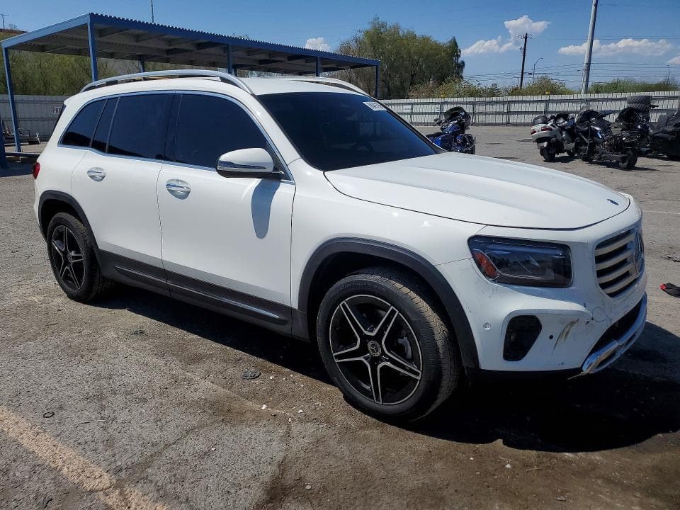 2026 MERCEDES-BENZ GLB 250 4