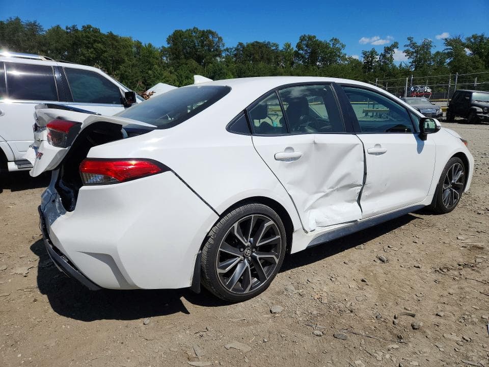 2021 TOYOTA COROLLA XSE 3
