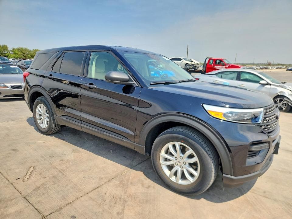 2021 FORD EXPLORER 4