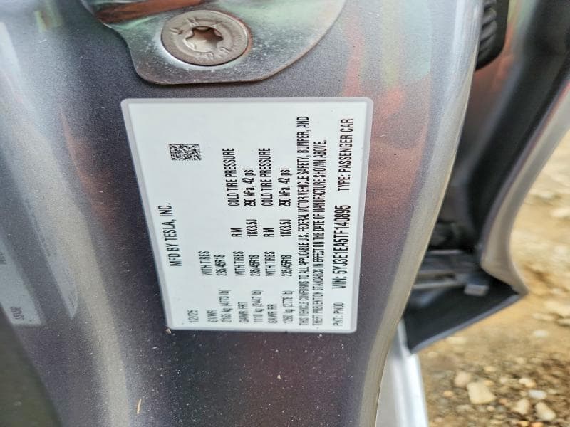 2026 TESLA MODEL 3 12