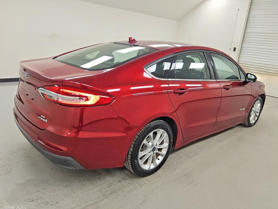 2019 FORD FUSION SE 3