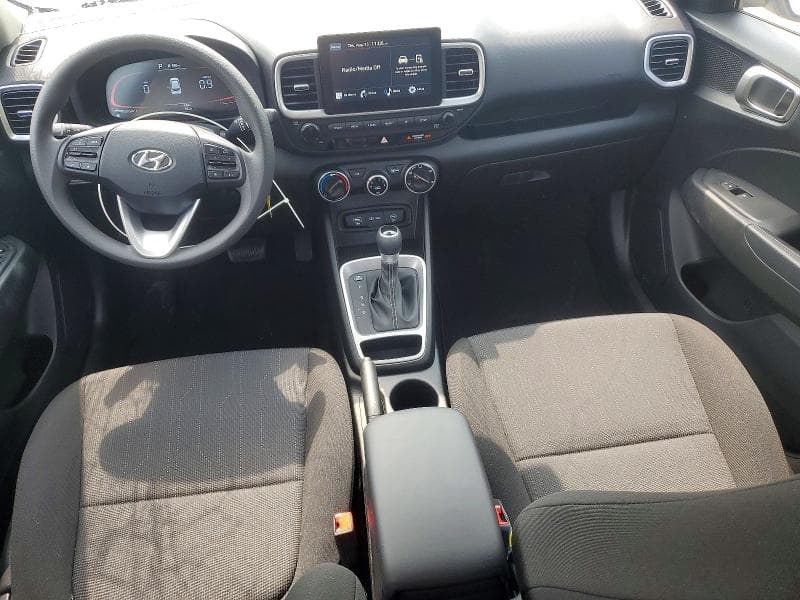 2026 HYUNDAI VENUE SE 8