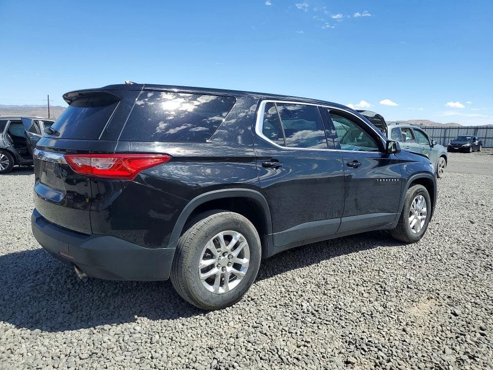 2021 CHEVROLET TRAVERSE LS 3