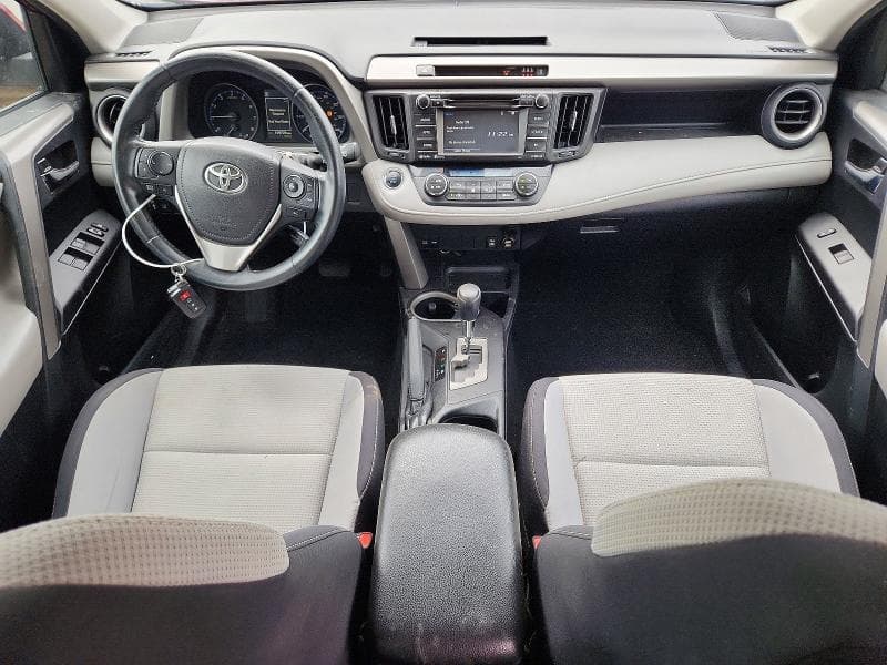 2018 TOYOTA RAV4 XLE 8
