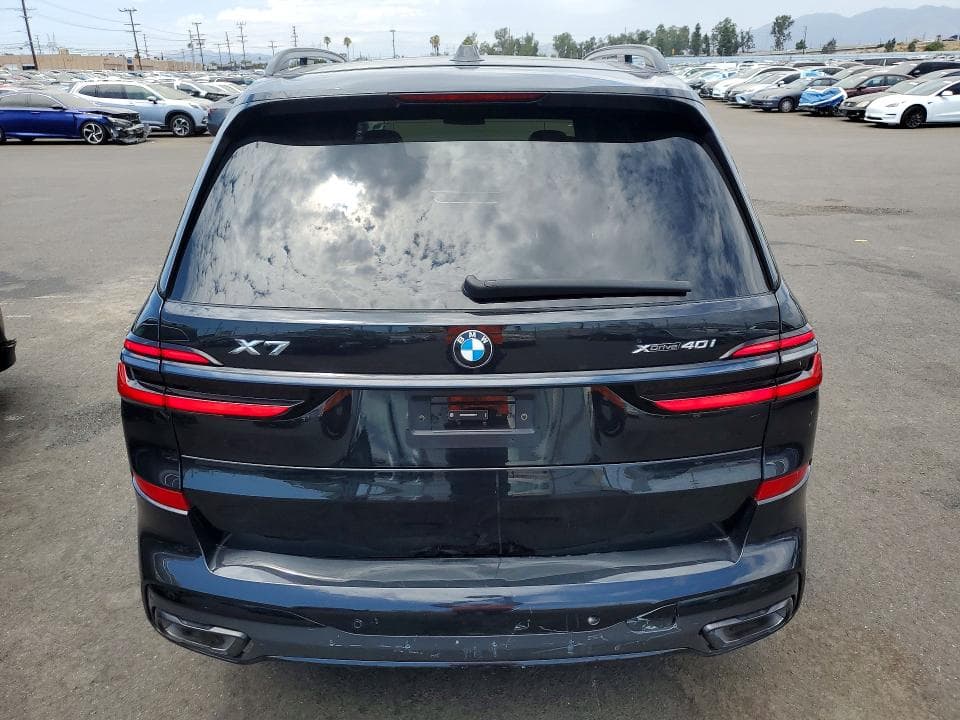 2025 BMW X7 XDRIVE40I 6