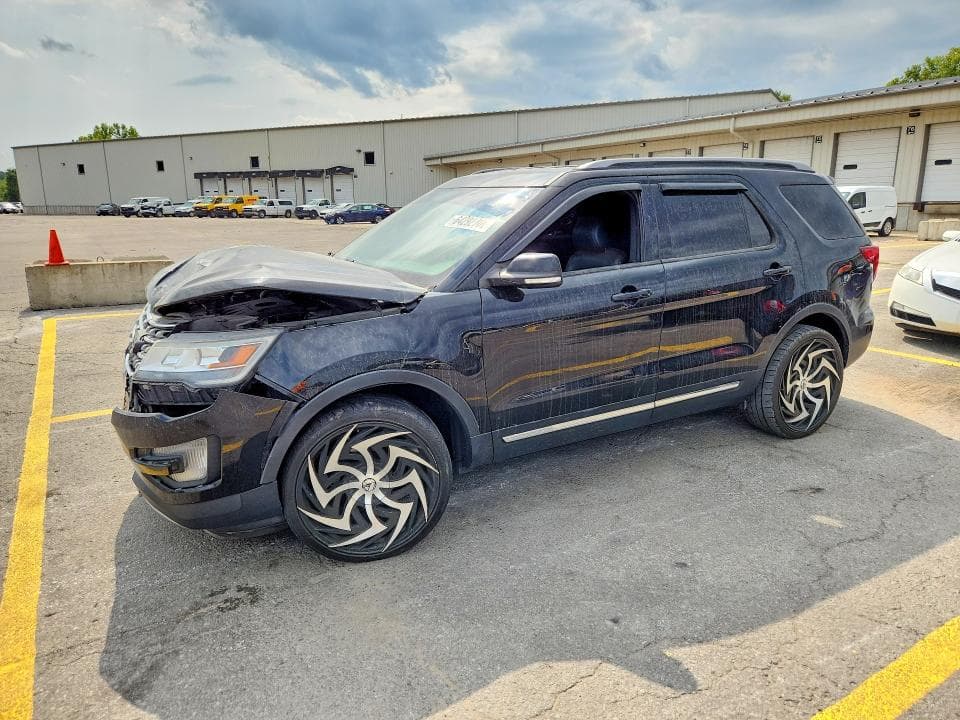 2017 FORD EXPLORER XLT - 1