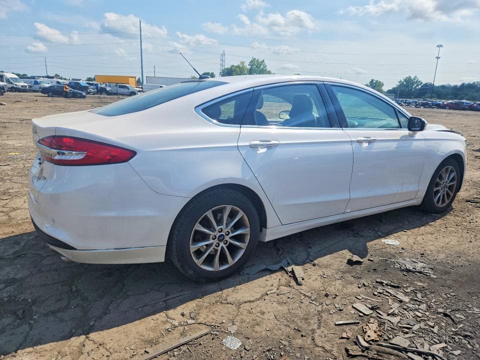 2017 FORD FUSION SE 3