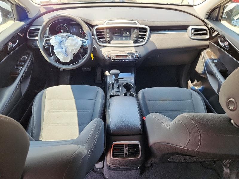 2019 KIA SORENTO 8