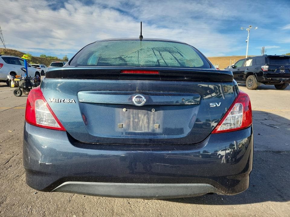 2017 NISSAN VERSA 1.6 SV 6