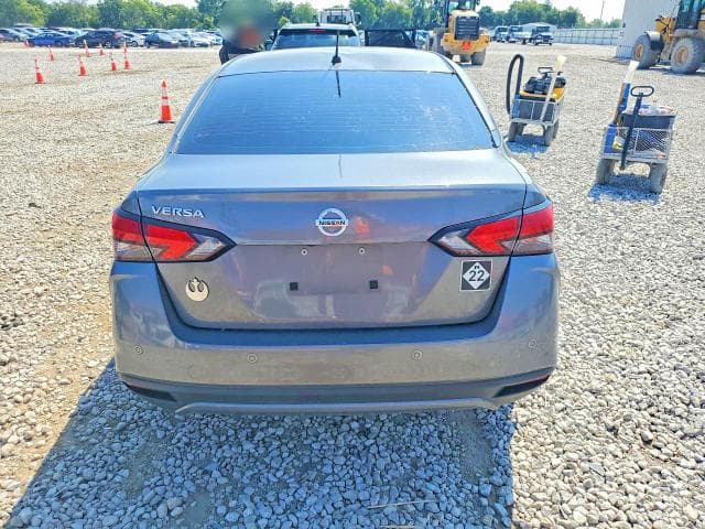 2020 NISSAN VERSA S 6