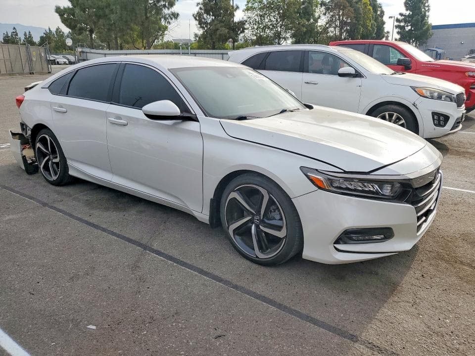 2019 HONDA ACCORD SPORT 4